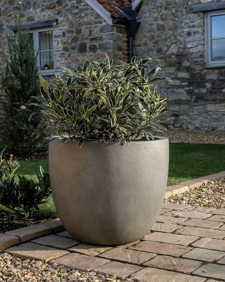 Round Fibreglass Planters Contemporary Planters