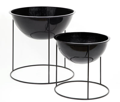Planter on stand Circular Contemporary Planters